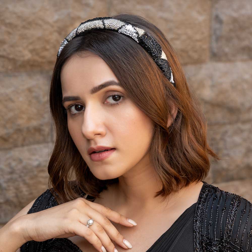 Embellished Puff Hair Band - Black