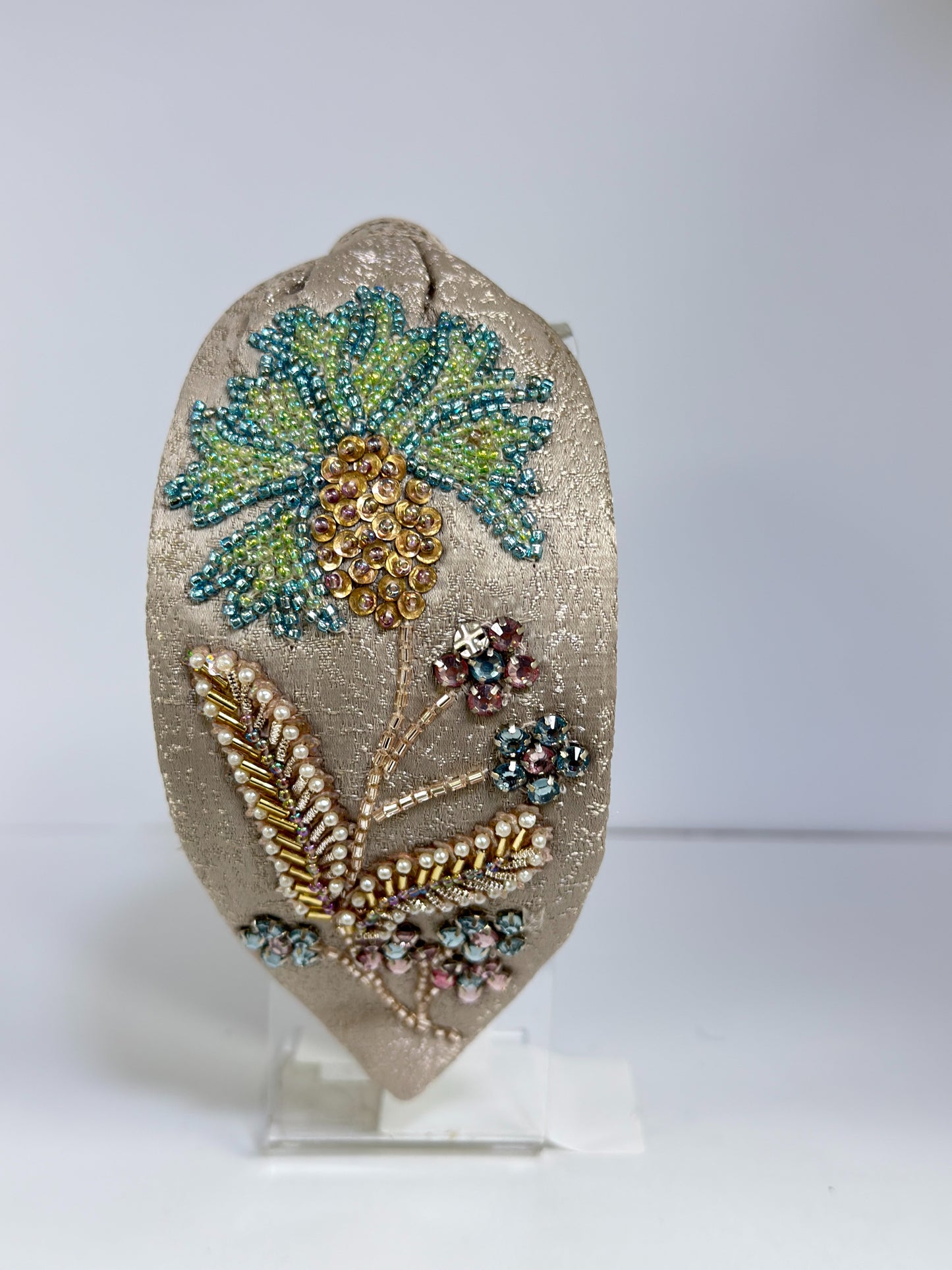 Fluer Muse Beaded Knotted Headband